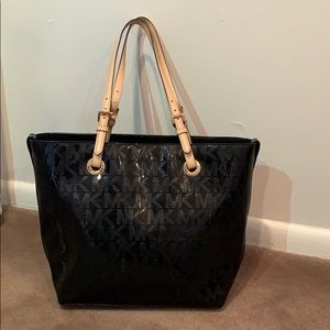 michael kors shiny black mk purse